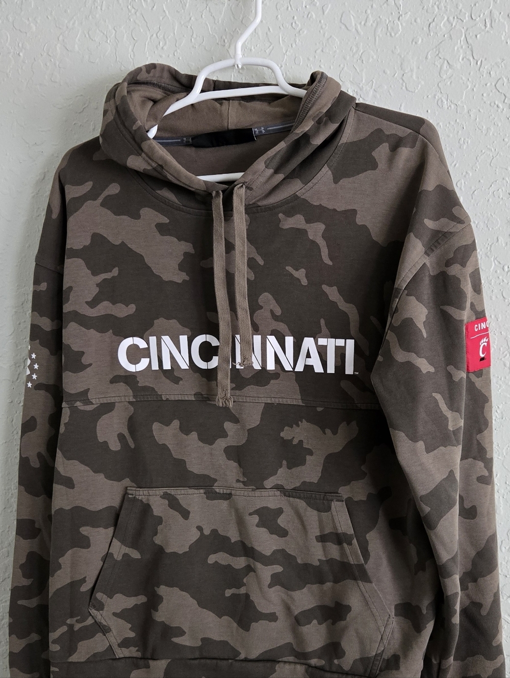 Cincinnati Bearcats Pullover Hoodie